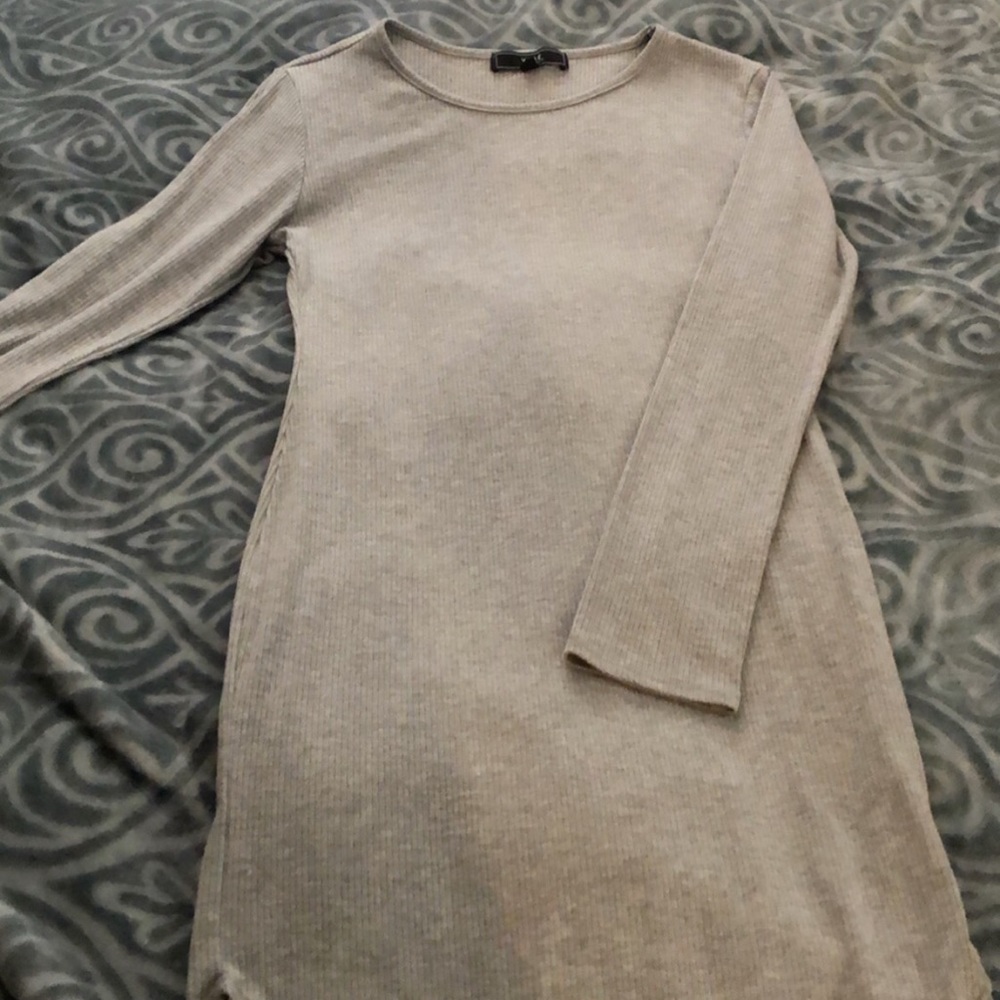 Cute T-shirt dress 💫